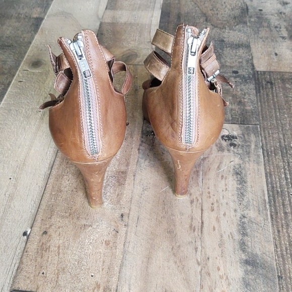 J.Crew buckle strap leather high heels size 8 1/2 - Picture 8 of 13